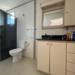 Casa Mobiliada com 78m², 2 dormitórios, no bairro Marechal Floriano em Caxias do Sul para Alugar