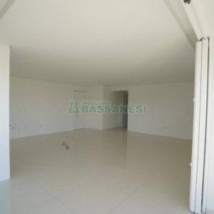 Apartamento com 137m², 3 dormitórios, 3 vagas, no bairro Nossa Senhora de Lourdes em Caxias do Sul para Comprar