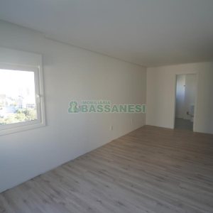 Apartamento com 137m², 3 dormitórios, 3 vagas, no bairro Nossa Senhora de Lourdes em Caxias do Sul para Comprar