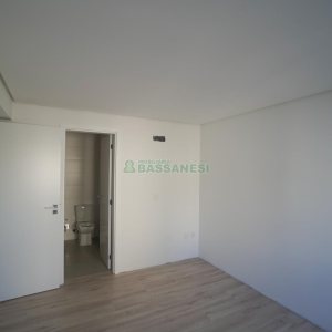 Apartamento com 137m², 3 dormitórios, 3 vagas, no bairro Nossa Senhora de Lourdes em Caxias do Sul para Comprar