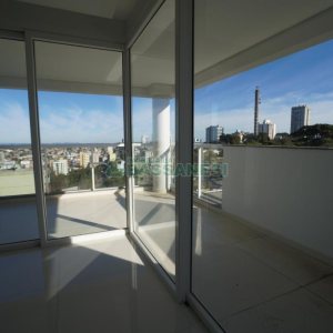 Apartamento com 137m², 3 dormitórios, 3 vagas, no bairro Nossa Senhora de Lourdes em Caxias do Sul para Comprar
