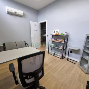 Sala com 20m², no bairro Santa Lúcia em Caxias do Sul para Alugar