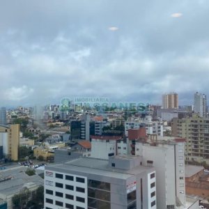 Sala com 23m², no bairro Centro em Caxias do Sul para Comprar