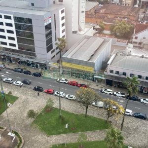 Sala com 23m², no bairro Centro em Caxias do Sul para Comprar