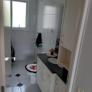 Apartamento com 86m², 3 dormitórios, 2 vagas, no bairro Rio Branco em Caxias do Sul para Comprar