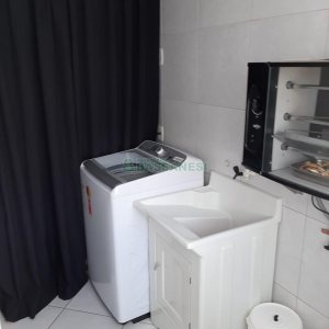 Apartamento com 86m², 3 dormitórios, 2 vagas, no bairro Rio Branco em Caxias do Sul para Comprar