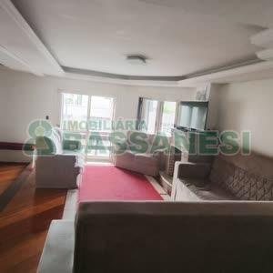 Apartamento com 138m², 3 dormitórios, 2 vagas, no bairro Sagrada Família em Caxias do Sul para Comprar