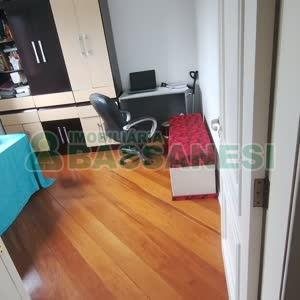 Apartamento com 138m², 3 dormitórios, 2 vagas, no bairro Sagrada Família em Caxias do Sul para Comprar