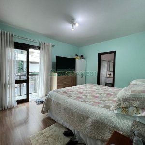 Apartamento com 144m², 3 dormitórios, 2 vagas, no bairro Panazzolo em Caxias do Sul para Alugar