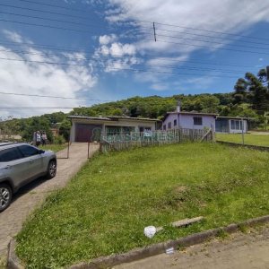 Chácara com 90m², 3 dormitórios, no bairro Parada Cristal em Caxias do Sul para Comprar
