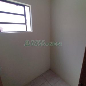 Chácara com 90m², 3 dormitórios, no bairro Parada Cristal em Caxias do Sul para Comprar