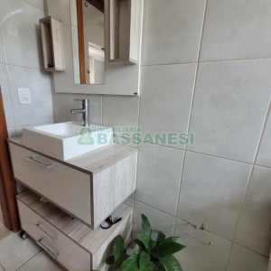 Apto Mobiliado com 75m², 3 dormitórios, 1 vaga, no bairro Santa Catarina em Caxias do Sul para Alugar