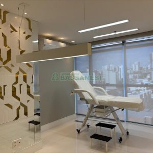 Sala com 60m², no bairro Centro em Caxias do Sul para Alugar