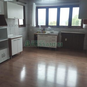 Casa com 200m², 3 dormitórios, no bairro São Leopoldo em Caxias do Sul para Alugar