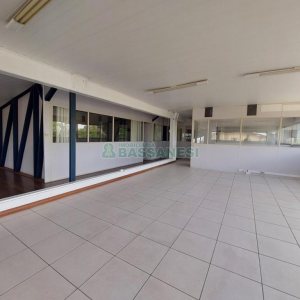 Pavilhão com 1600m², no bairro Bela Vista em Caxias do Sul para Alugar
