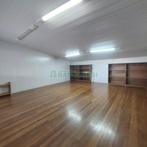 Pavilhão com 1600m², no bairro Bela Vista em Caxias do Sul para Alugar