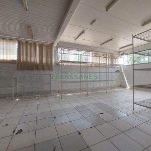Pavilhão com 1600m², no bairro Bela Vista em Caxias do Sul para Alugar