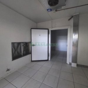 Pavilhão com 1600m², no bairro Bela Vista em Caxias do Sul para Alugar