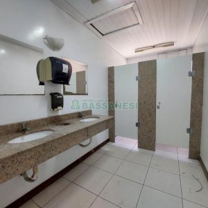 Pavilhão com 1600m², no bairro Bela Vista em Caxias do Sul para Alugar