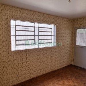 Casa com 100m², 3 dormitórios, 1 vaga, no bairro São Leopoldo em Caxias do Sul para Alugar