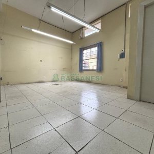 Loja com 38m², no bairro Centro em Caxias do Sul para Alugar