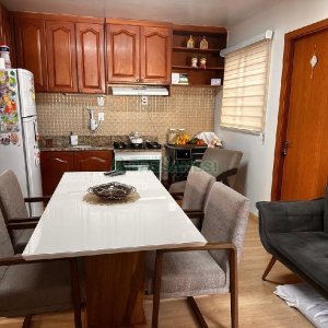 Casa com 270m², 3 dormitórios, 4 vagas, no bairro Nossa Senhora de Lourdes em Caxias do Sul para Alugar