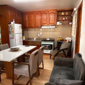 Casa com 270m², 3 dormitórios, 4 vagas, no bairro Nossa Senhora de Lourdes em Caxias do Sul para Alugar