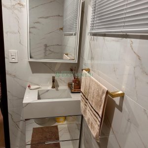 Casa com 270m², 3 dormitórios, 4 vagas, no bairro Nossa Senhora de Lourdes em Caxias do Sul para Alugar