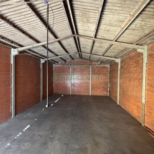 Pavilhão com 280m², no bairro São José em Caxias do Sul para Alugar