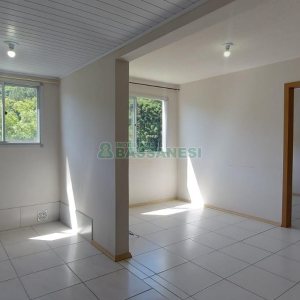 Apartamento com 56m², 2 dormitórios, no bairro Santa Catarina em Caxias do Sul para Alugar