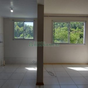 Apartamento com 56m², 2 dormitórios, no bairro Santa Catarina em Caxias do Sul para Alugar