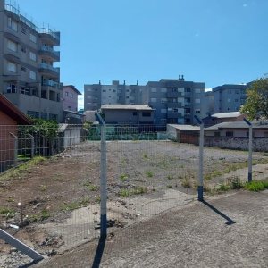 Terreno com 850m², no bairro Santa Lúcia em Caxias do Sul para Alugar