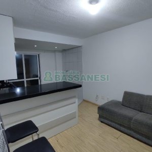 Apartamento com 54m², 2 dormitórios, 1 vaga, no bairro Santa Catarina em Caxias do Sul para Alugar