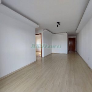 Apartamento com 70m², 2 dormitórios, 1 vaga, no bairro Santa Catarina em Caxias do Sul para Alugar