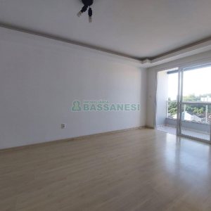 Apartamento com 70m², 2 dormitórios, 1 vaga, no bairro Santa Catarina em Caxias do Sul para Alugar