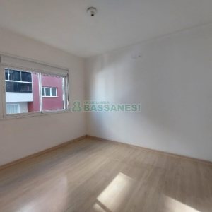 Apartamento com 70m², 2 dormitórios, 1 vaga, no bairro Santa Catarina em Caxias do Sul para Alugar