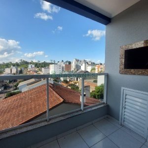 Apartamento com 70m², 2 dormitórios, 1 vaga, no bairro Santa Catarina em Caxias do Sul para Alugar