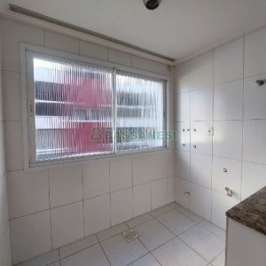 Apartamento com 70m², 2 dormitórios, 1 vaga, no bairro Santa Catarina em Caxias do Sul para Alugar