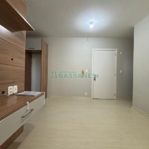Apartamento com 60m², 2 dormitórios, 1 vaga, no bairro Sagrada Família em Caxias do Sul para Alugar