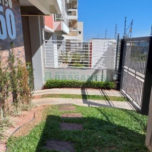 Apartamento com 62m², 2 dormitórios, 1 vaga, no bairro Nossa Senhora da Saúde em Caxias do Sul para Alugar