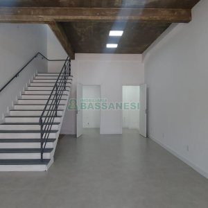 Loja com 102m², no bairro Santa Lúcia em Caxias do Sul para Alugar