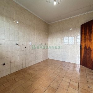 Casa com 278m², 5 dormitórios, 10 vagas, no bairro Santa Lúcia em Caxias do Sul para Alugar