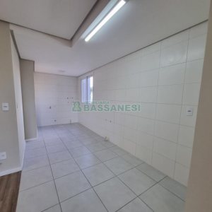 Apartamento com 86m², 2 dormitórios, 2 vagas, no bairro Santa Catarina em Caxias do Sul para Alugar