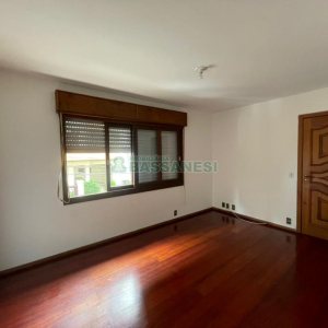 Apartamento com 100m², 3 dormitórios, 1 vaga, no bairro Panazzolo em Caxias do Sul para Alugar