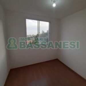 Apartamento com 40m², 2 dormitórios, 1 vaga, no bairro Petrópolis em Caxias do Sul para Comprar