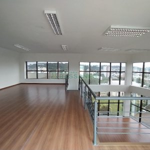 Predio com 1700m², 35 vagas, no bairro Santa Catarina em Caxias do Sul para Alugar