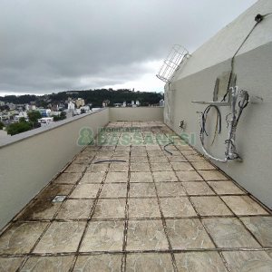 Predio com 1700m², 35 vagas, no bairro Santa Catarina em Caxias do Sul para Alugar