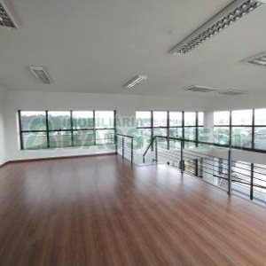 Predio com 1700m², 35 vagas, no bairro Santa Catarina em Caxias do Sul para Alugar