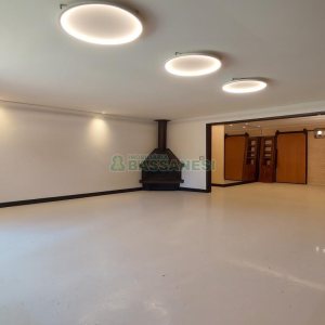 Casa com 350m², 5 dormitórios, 2 vagas, no bairro São Virgílio em Caxias do Sul para Alugar ou Comprar