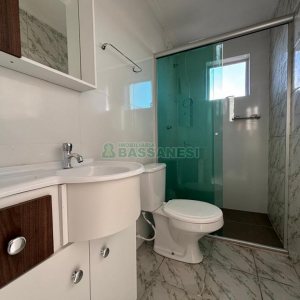 Apartamento com 61m², 3 dormitórios, 1 vaga, no bairro Fatima em Caxias do Sul para Comprar